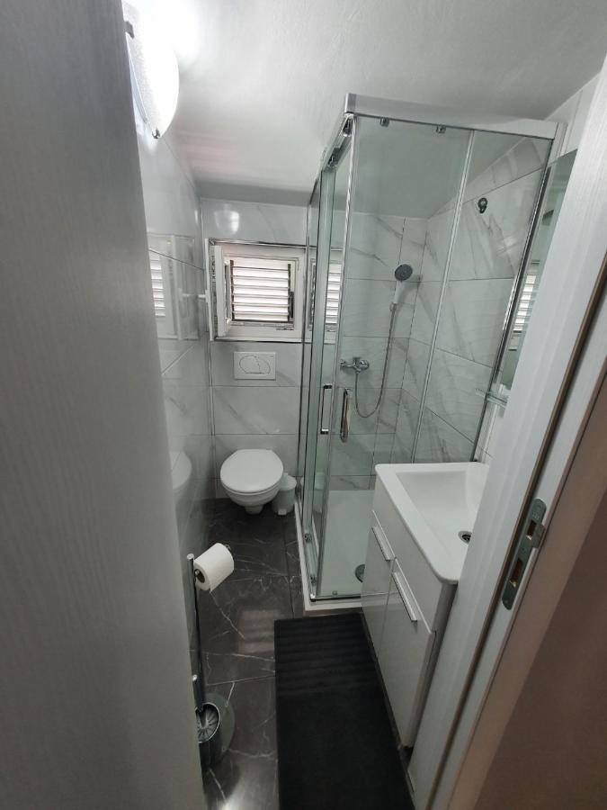 Apartments Nemcic 2 Нин Екстериор снимка