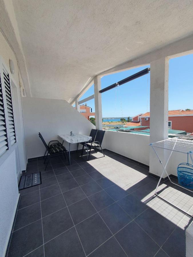 Apartments Nemcic 2 Нин Екстериор снимка