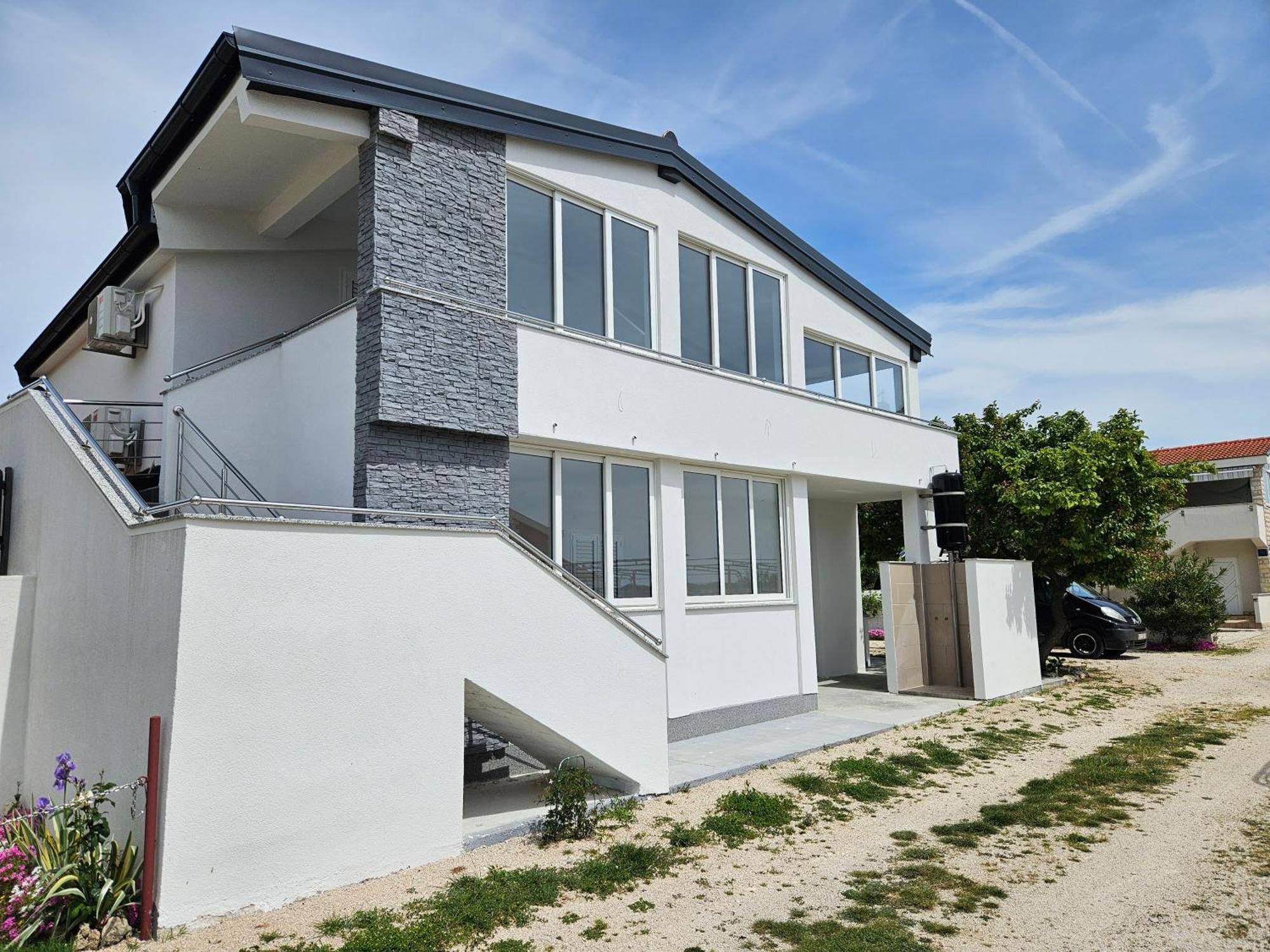 Apartments Nemcic 2 Нин Екстериор снимка